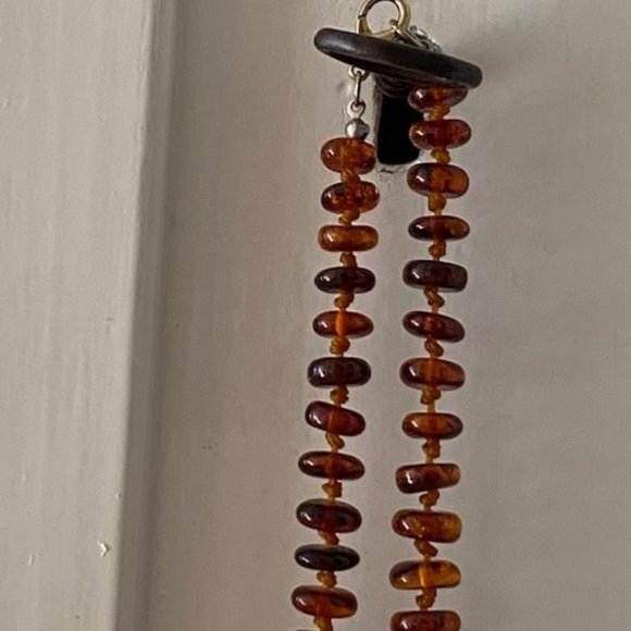 SALE! Gradated Amber Flat Bead Necklace Mid Century Modern - Picture 4 of 6